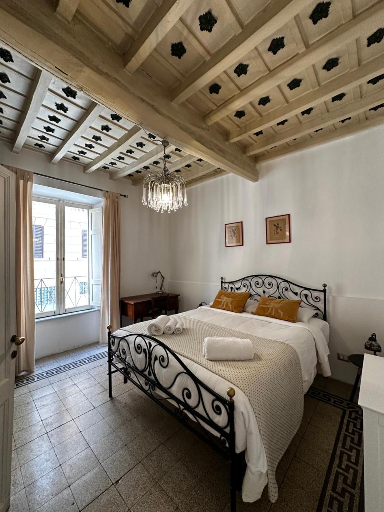 Apartmán Sant'Elena Retreat Řím Exteriér fotografie